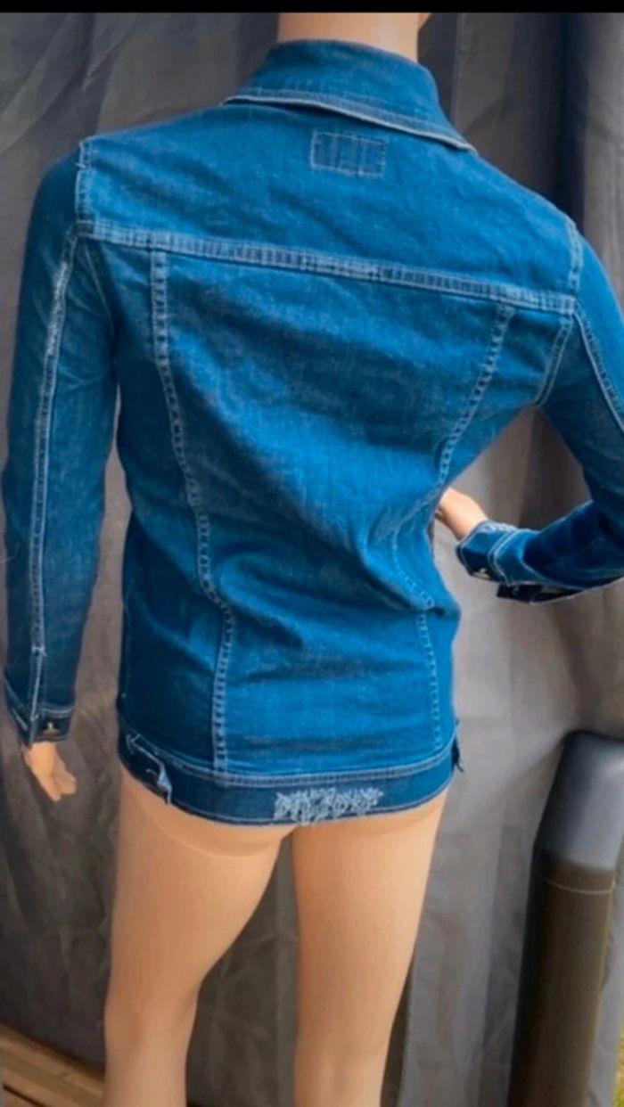 Veste en jean taille 34 peu portée - photo numéro 3