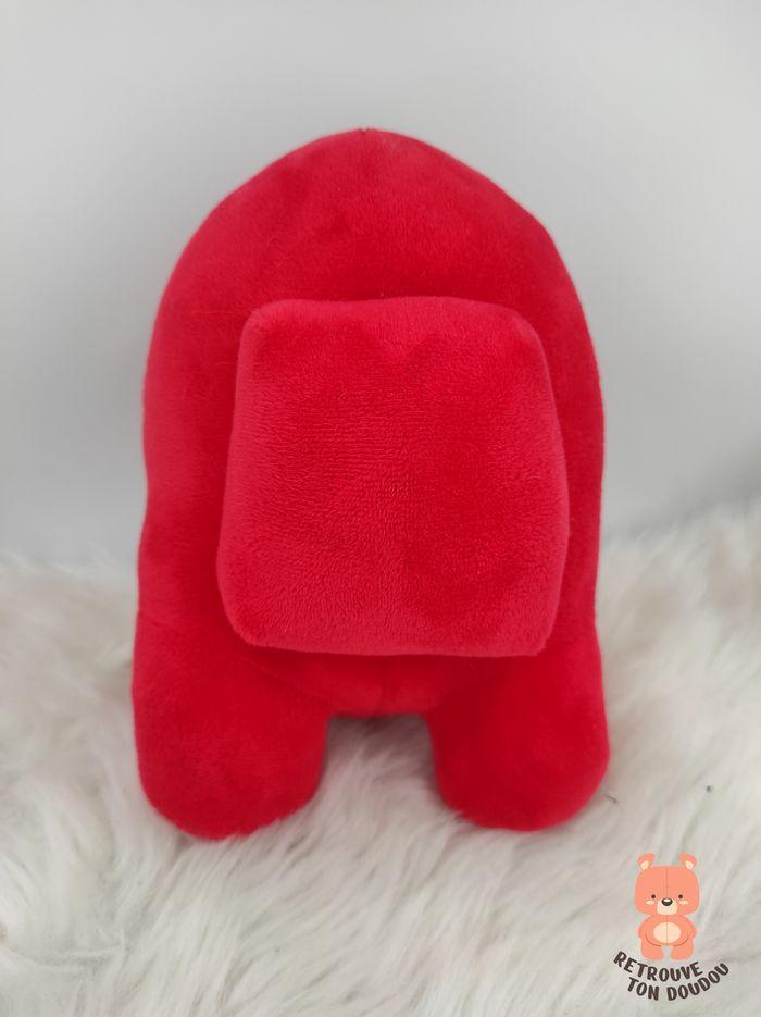 Peluche Among Us Rouge - photo numéro 2