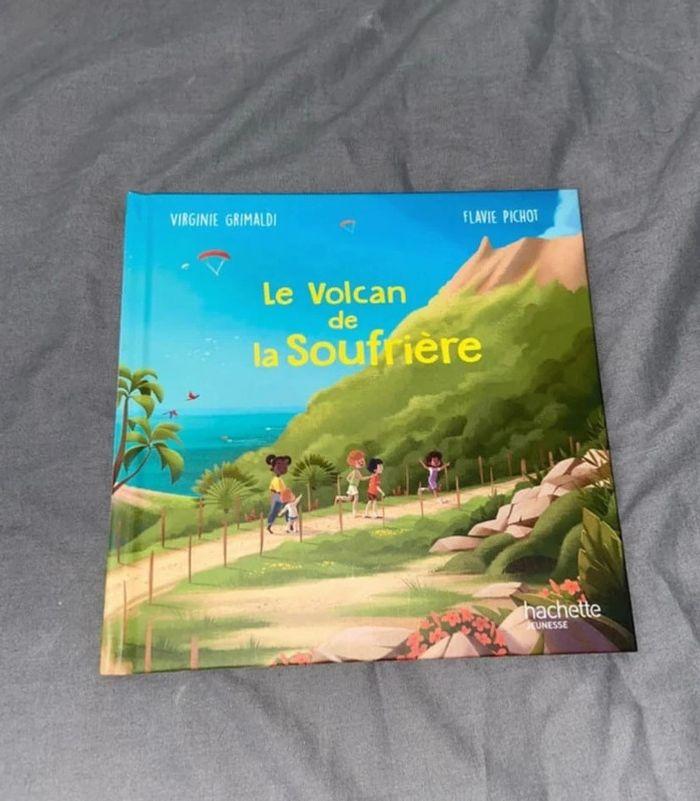 📚 livre McDo le volcan de la soufrière 📚 - photo numéro 2