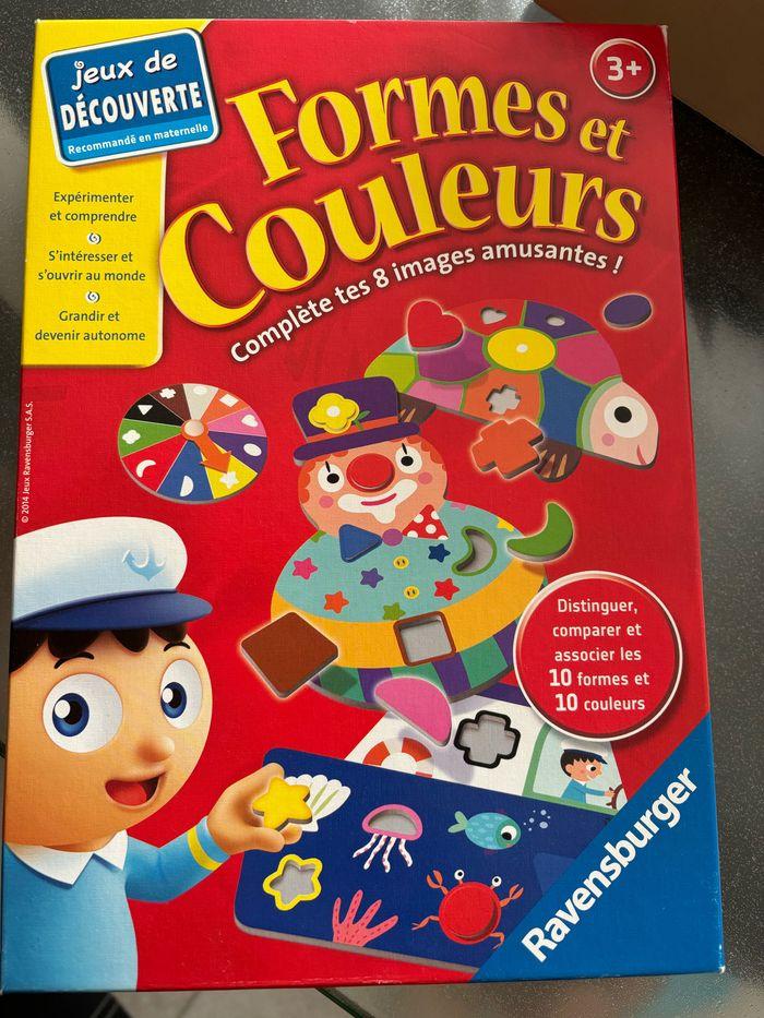 Jeu couleurs et formes