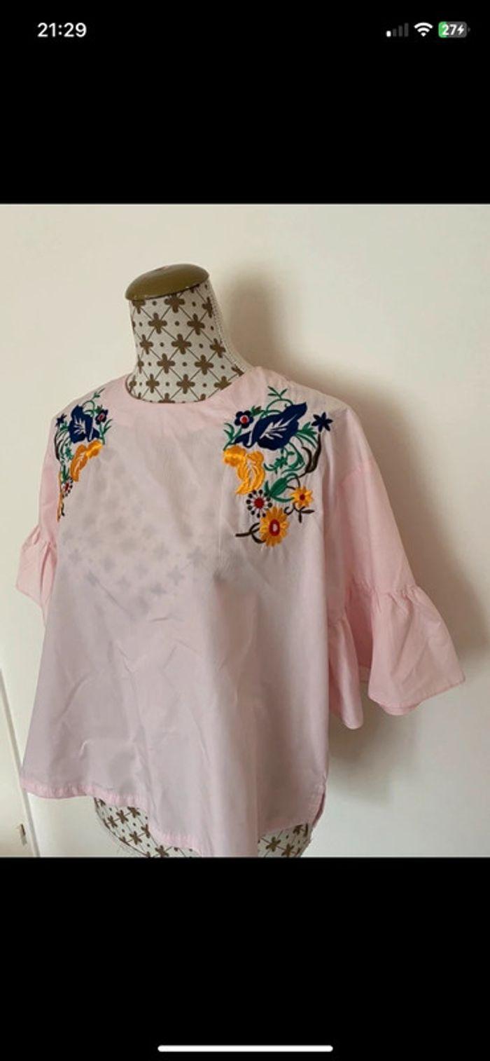 Blouse rose broderies fleurs - photo numéro 4