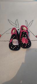 Chaussons fille taille 19