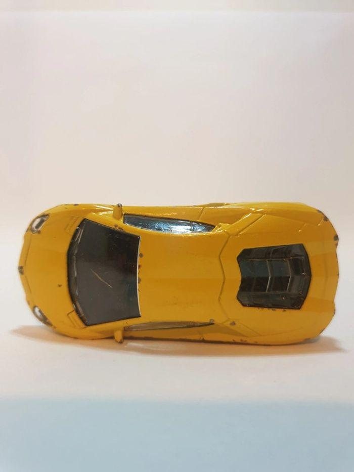 Majorette 219E Lamborghini Aventador jaune - 1/64 - photo numéro 13