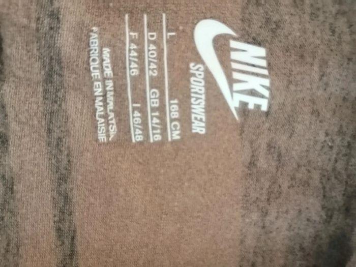 Débardeur NIKE femme marron à rayures noires taille 44/46 - photo numéro 3