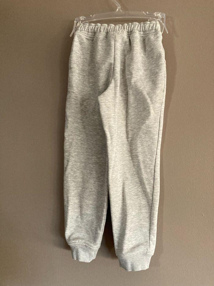 Kiabi pantalon de jogging 8 ans - photo numéro 3