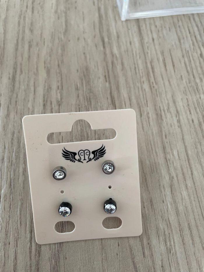 Lot de 2 paires  de boucles d oreilles clous - photo numéro 1