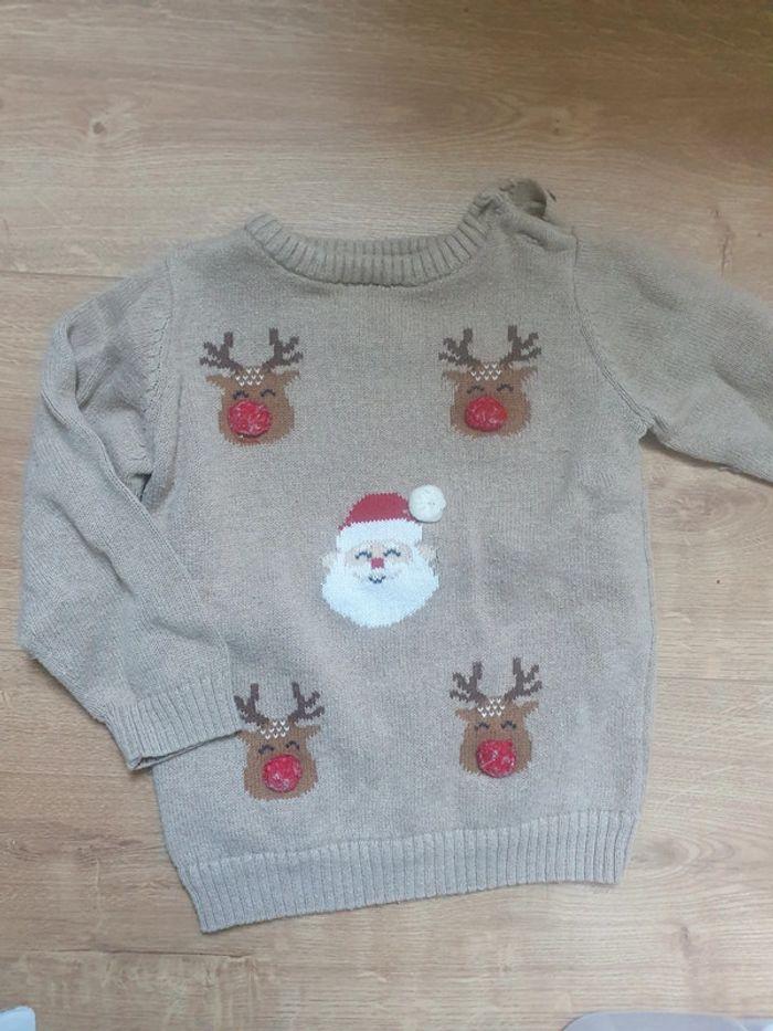 Pull Noël taille 86