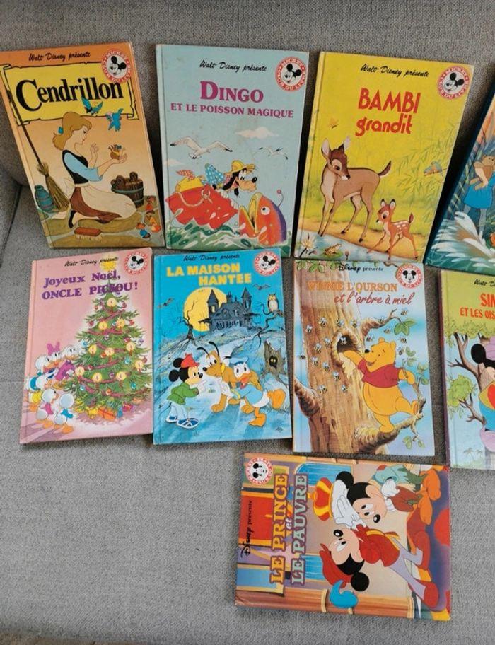 Gros lot n°2 de 25 livres Disney collection club mickey vintage - photo numéro 2