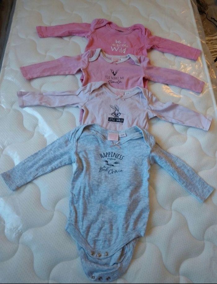 Lot vêtements bébé fille 3-6 mois - photo numéro 2