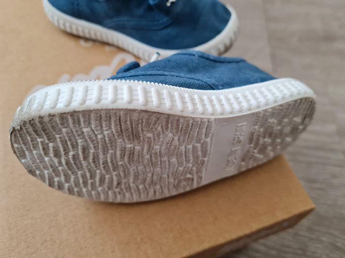 Chaussures bébé toile bleue mixte taille 21 (taille comme un 21) - photo numéro 4