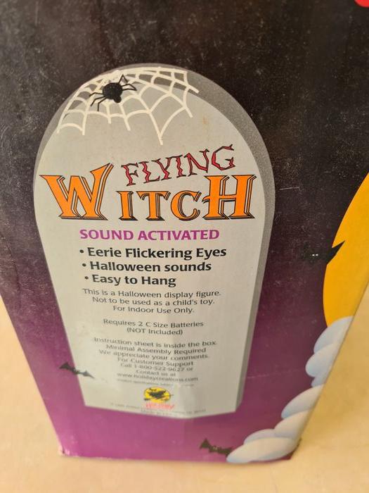 Sorcière Halloween , Flying Witch sound activated Superbe - photo numéro 4