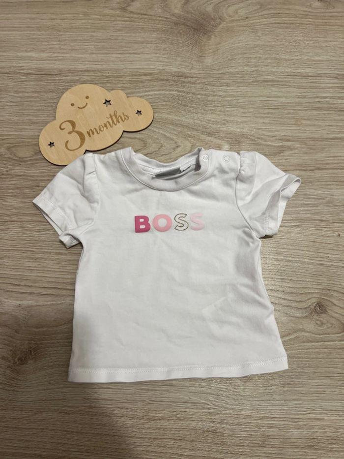 T-shirt manches courtes Hugo Boss 3 mois - photo numéro 1