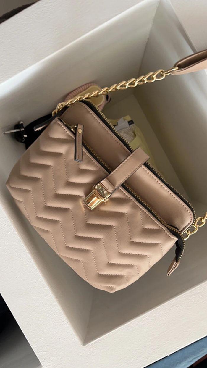 Sac bandoulière beige - photo numéro 1