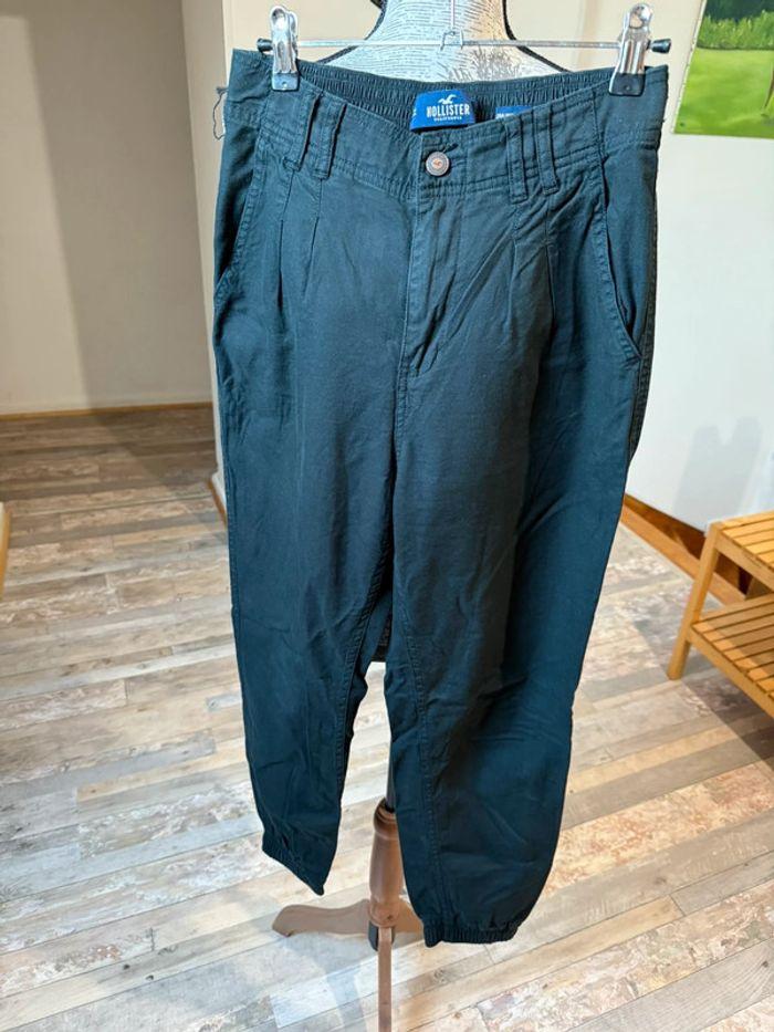 Pantalon noir Hollister - photo numéro 1