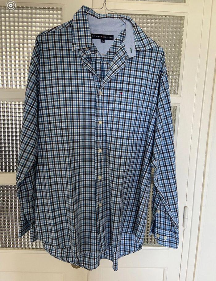 Chemise tommy hilfiger taille S - photo numéro 1