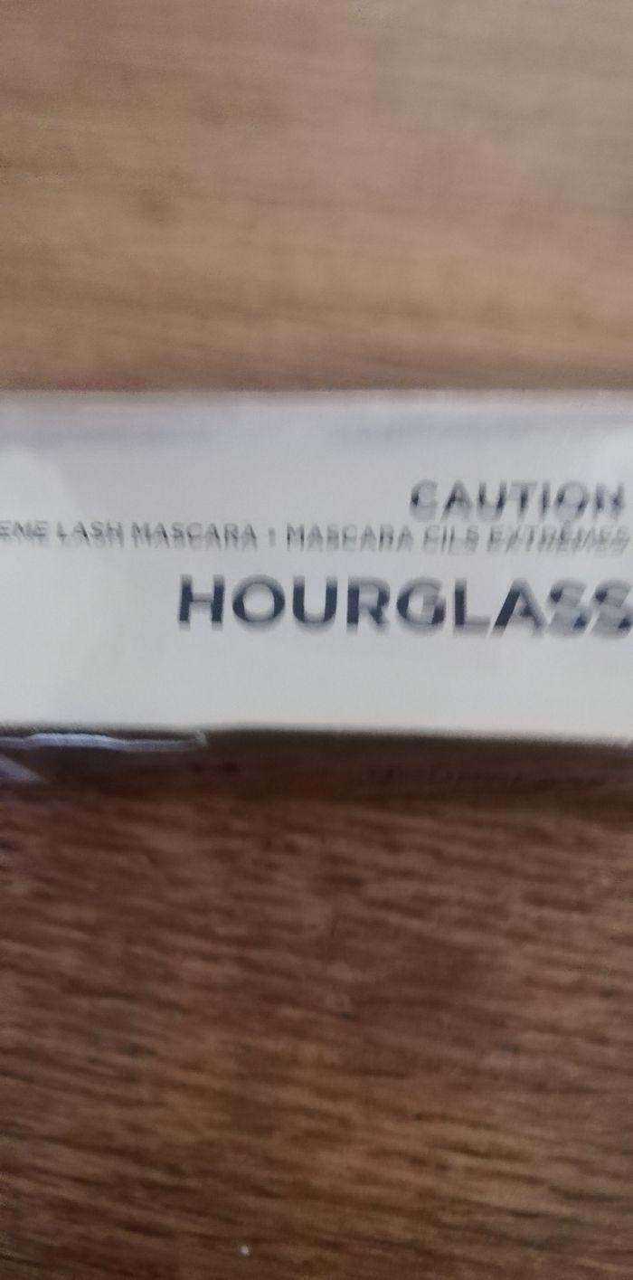 Hourglass mascara cils extrêmes - photo numéro 3