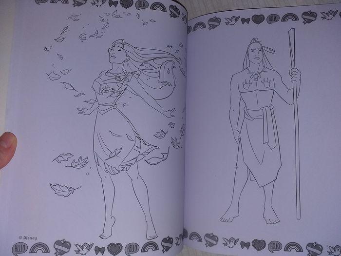 Album/ livre Megacolor coloriages Disney neuf - photo numéro 8