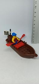 Barque avec pirate lego