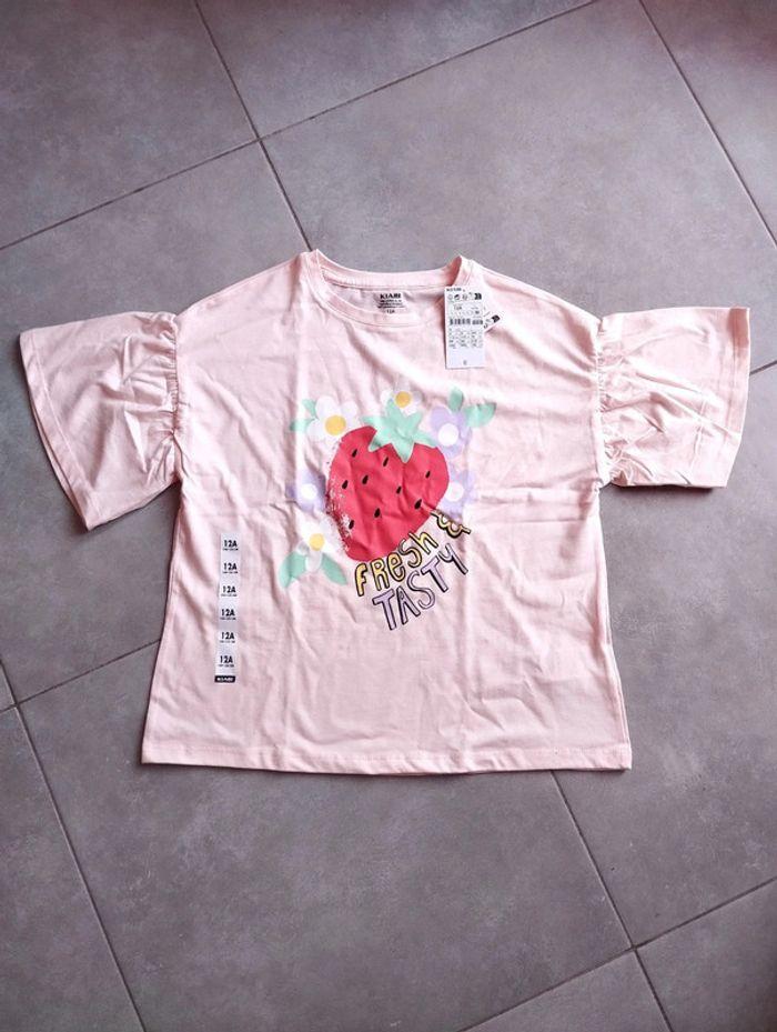 * T-shirt rose imprimé 'fruits' manches courtes T12A Kiabi - photo numéro 1