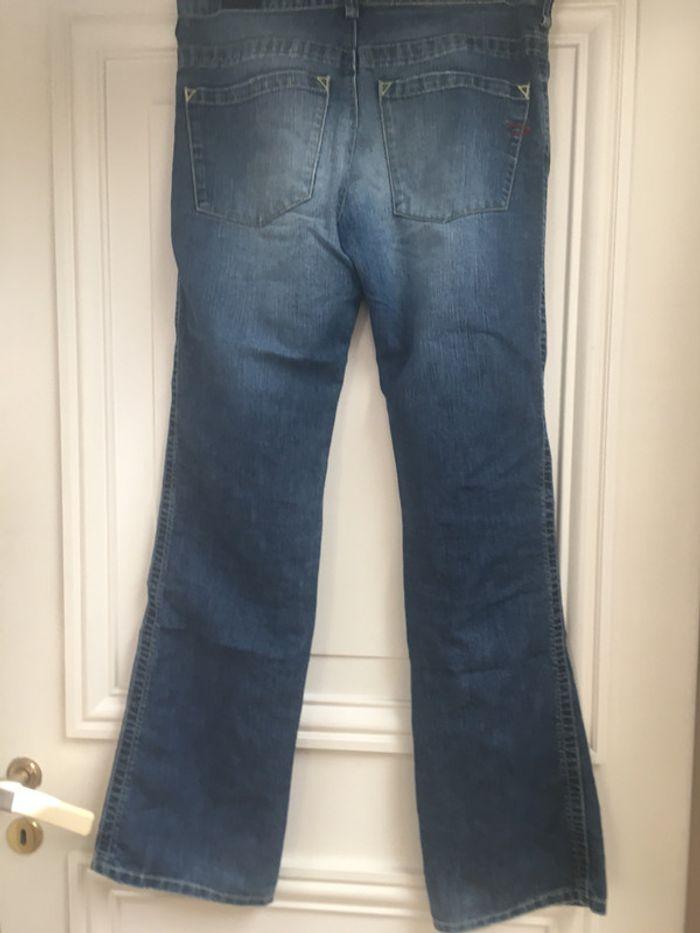 Jeans neuf - photo numéro 1