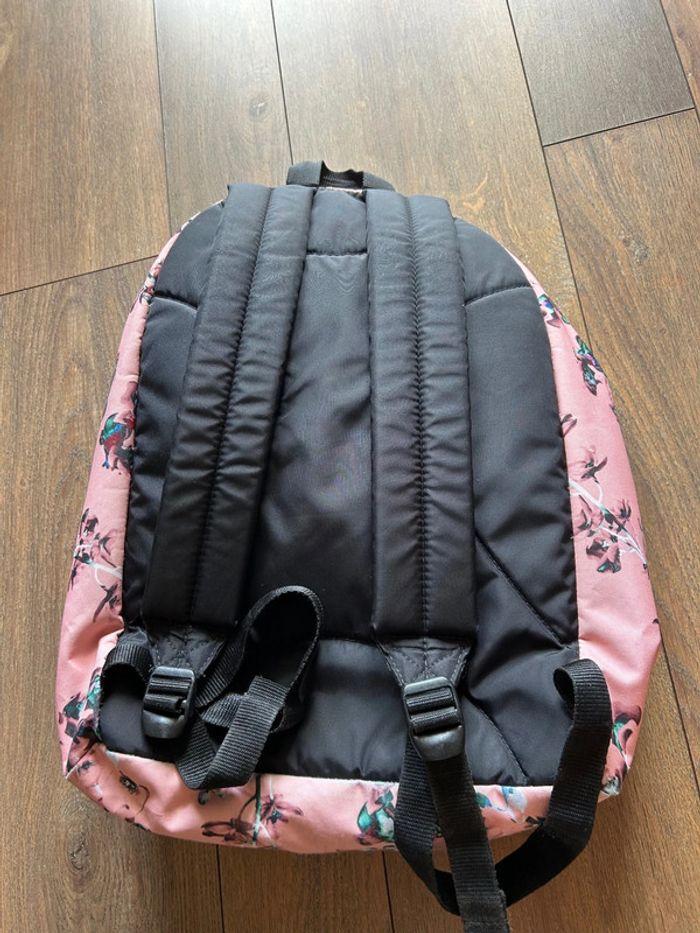 sac eastpak rose fleurie pour rentrée - photo numéro 5