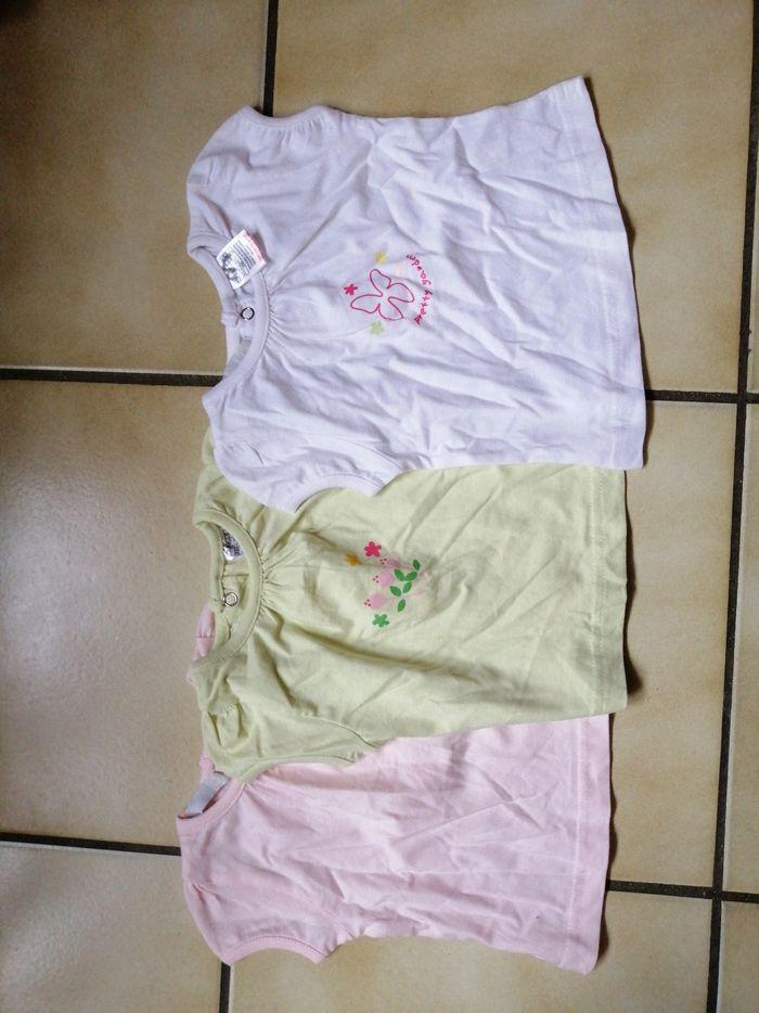 Lot 3 tee shirts