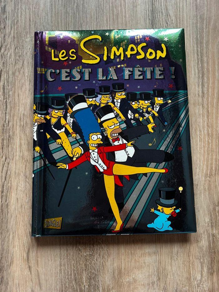 BD Les Simpson : c’est la fête ! Tome 3 - photo numéro 1