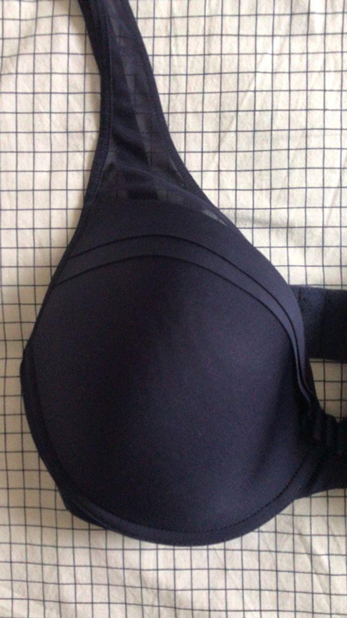 Soutien gorge taille 85D - photo numéro 2