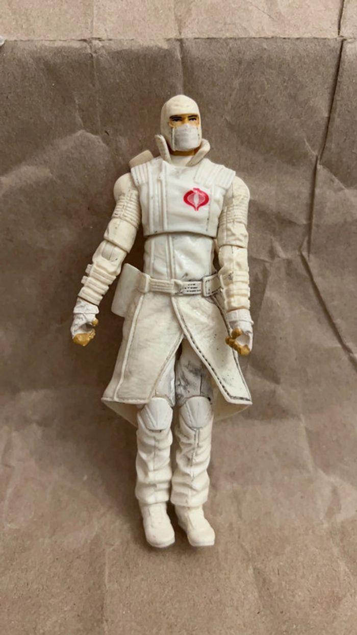 Hasbro Figurine articulée Gi Joe Storm shadow ninja 10cm - photo numéro 1