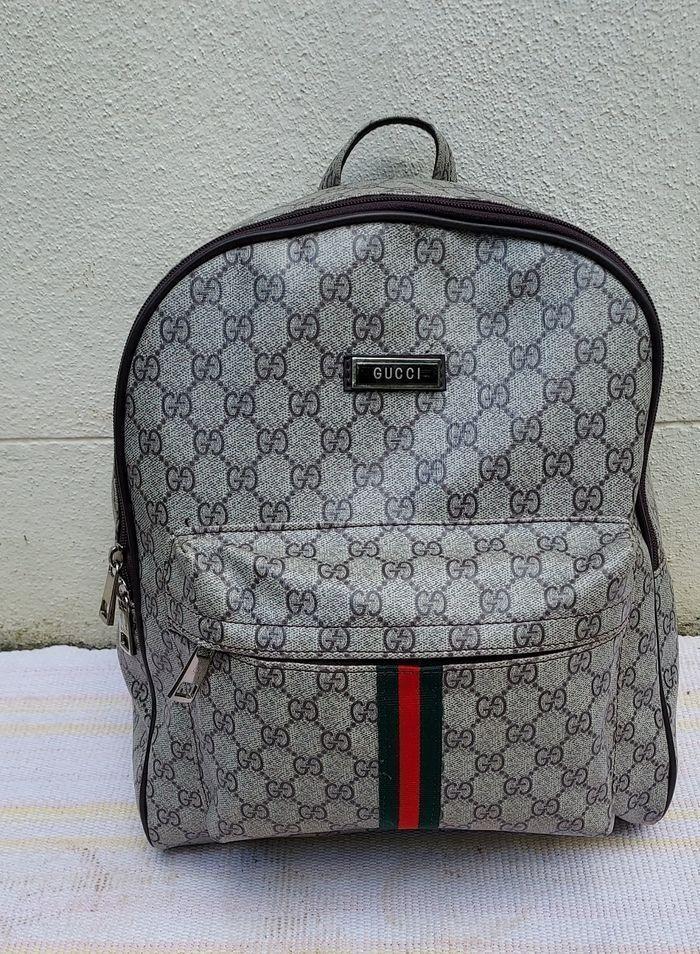 Sac a dos Gucci neuf - photo numéro 1