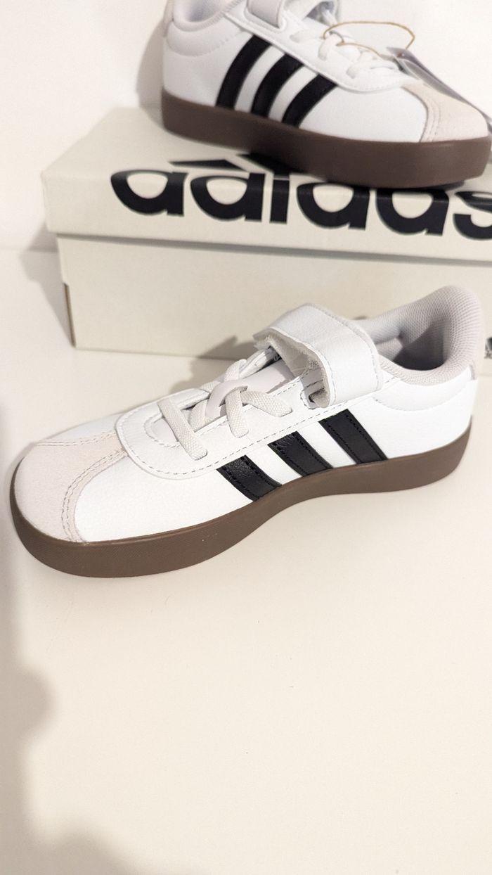 Sneakers Adidas enfant mixte 31 - photo numéro 5