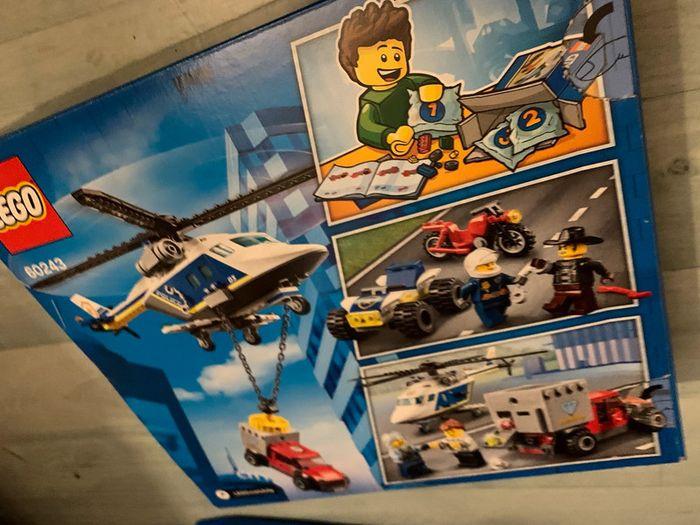 Boite VIDE Lego City 60243 Hélicoptère course poursuite - photo numéro 3