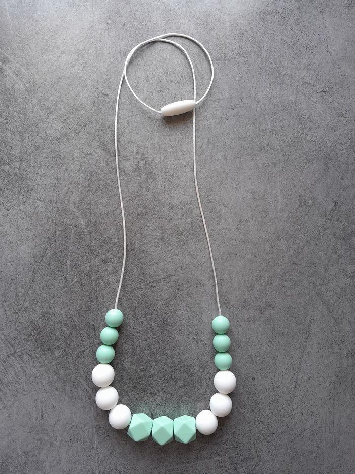 Collier d'allaitement - photo numéro 3