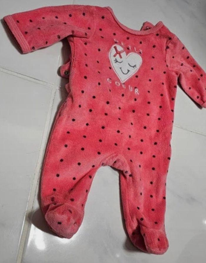 Pyjama bébé fille Gémo 1 mois - photo numéro 1