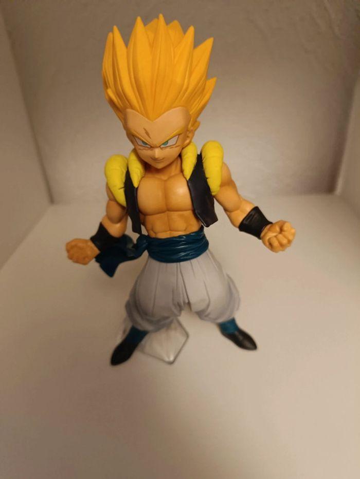 Figurine dragon ball gotrunk ssj - photo numéro 1