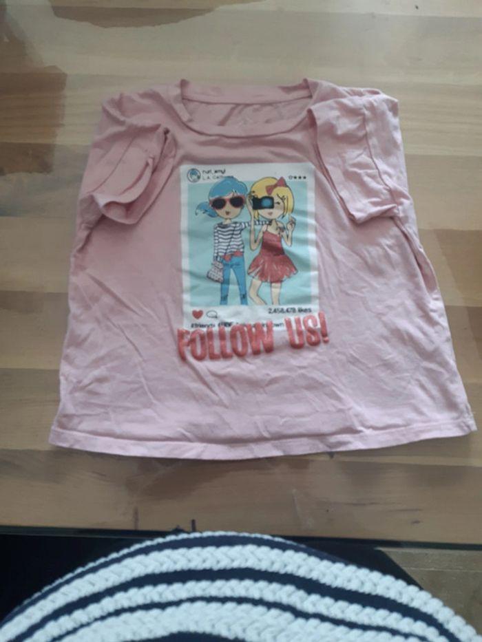 Tee shirt taille 8ans - photo numéro 1