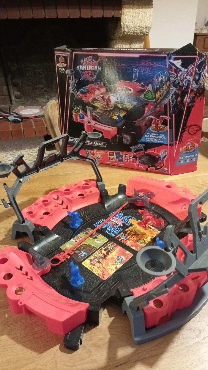 Arene de combat Bakugan - photo numéro 1