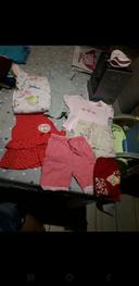 Lot vêtements 6-9mois fille