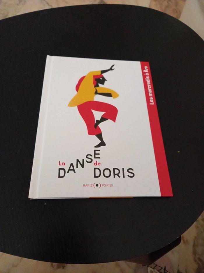 Livre la danse de Doris - photo numéro 1