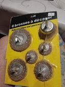 6 brosses à  décaper