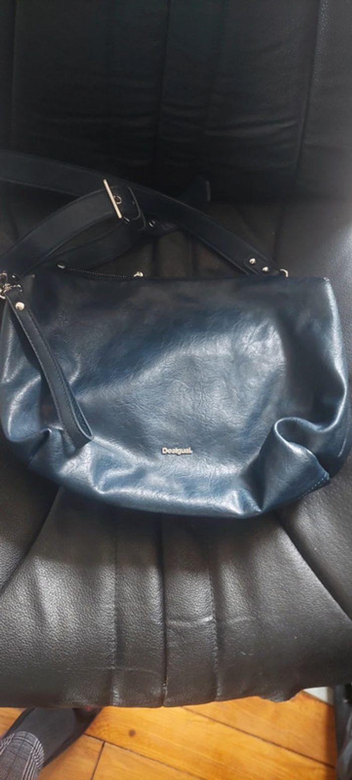 Sac bleu marine - photo numéro 1