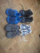 Lot chaussures taille 20