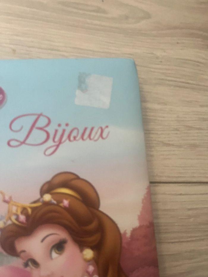 Livre Disney princesse bijoux - photo numéro 2