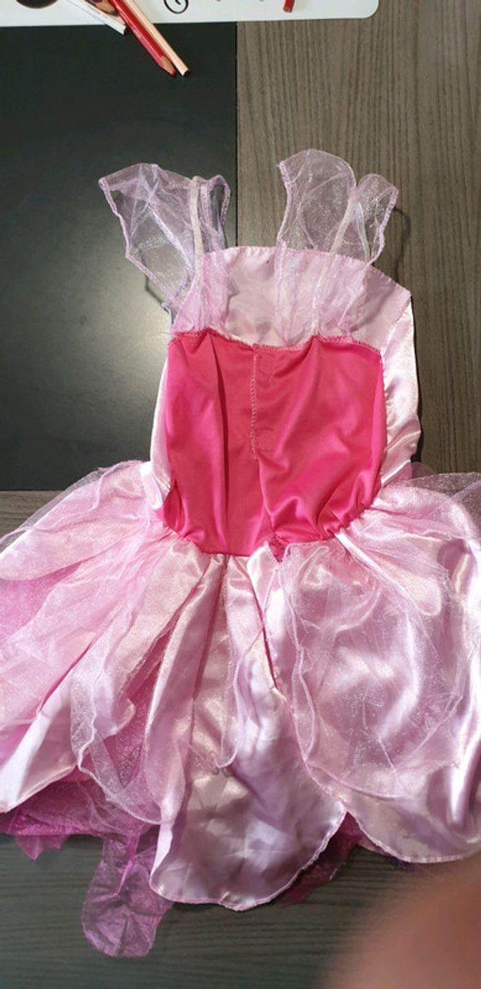 Robe princesse taille 3/4 ans - photo numéro 6