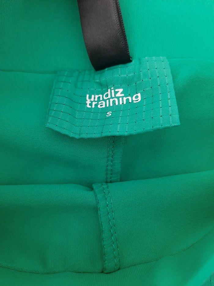 vetements de sport Undiz vert taille S - photo numéro 3