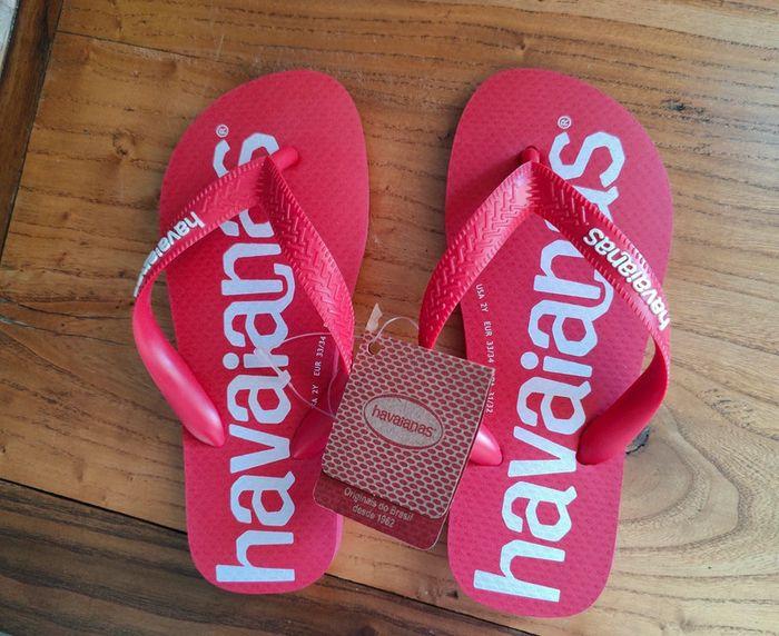 Tongs Havaianias rouges - Taille 33-34 - photo numéro 4