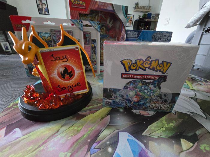 Pokemon display Couronne Stellaire scellé fr