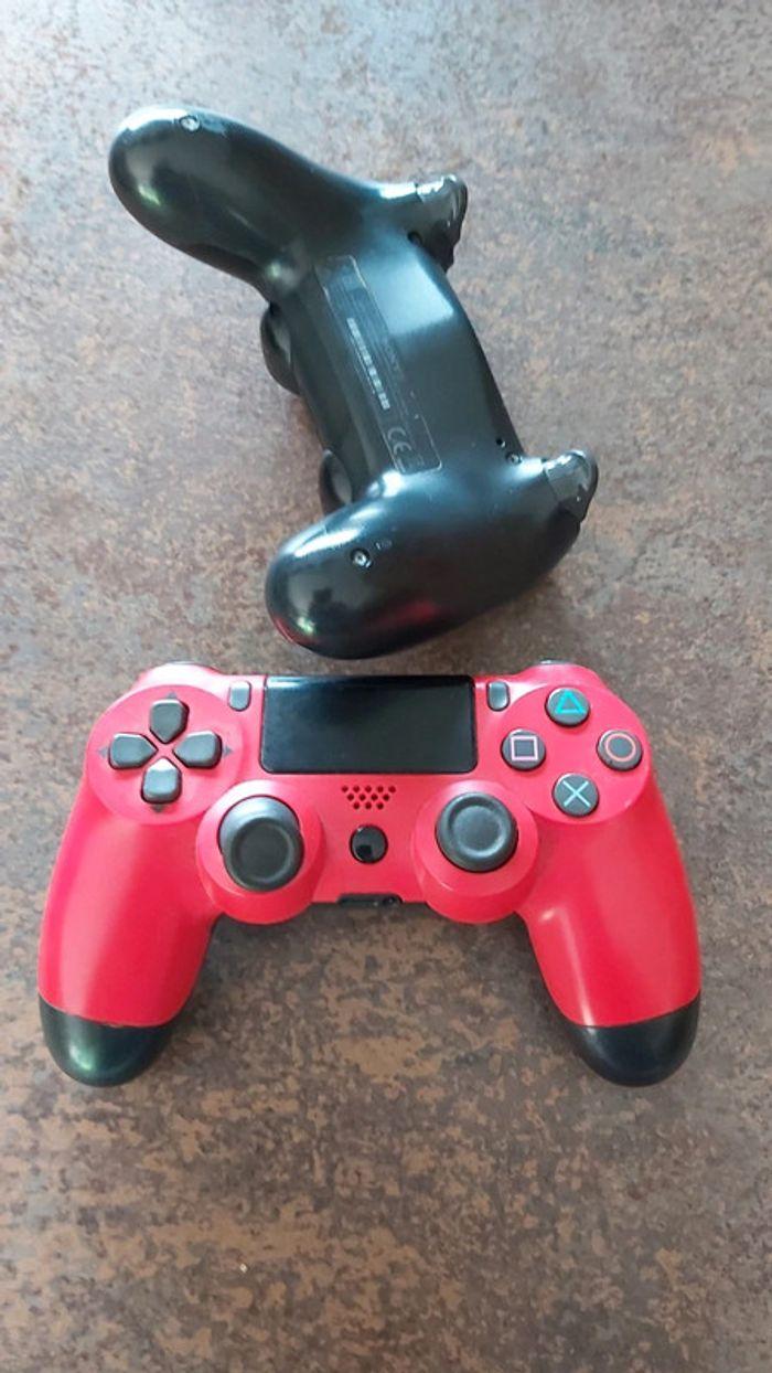 Manette ps4 à vendre - photo numéro 2