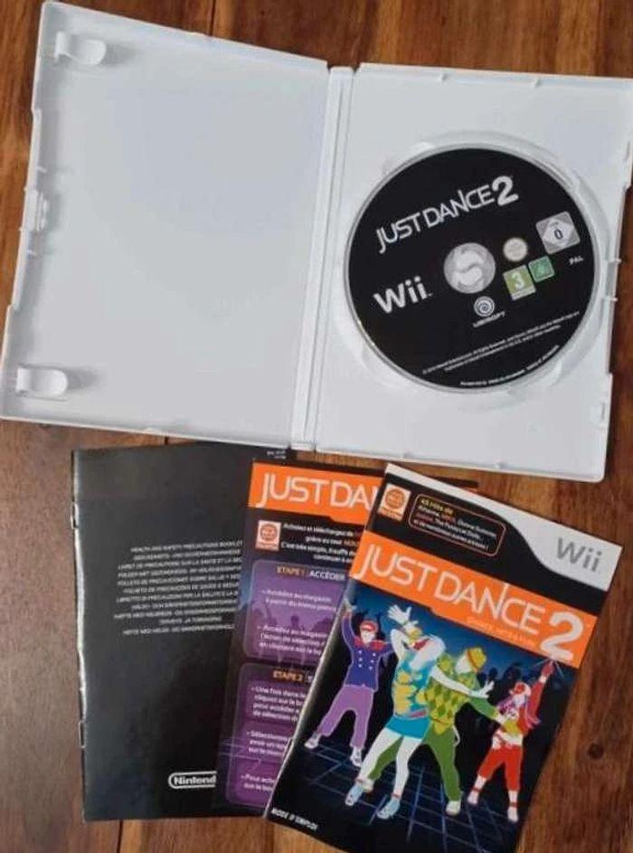 Jeu  Wii  :  Just  Dance  2 - photo numéro 2