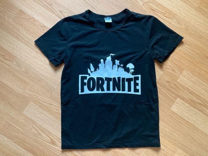 Tee shirt neuf Fortnite - photo numéro 1